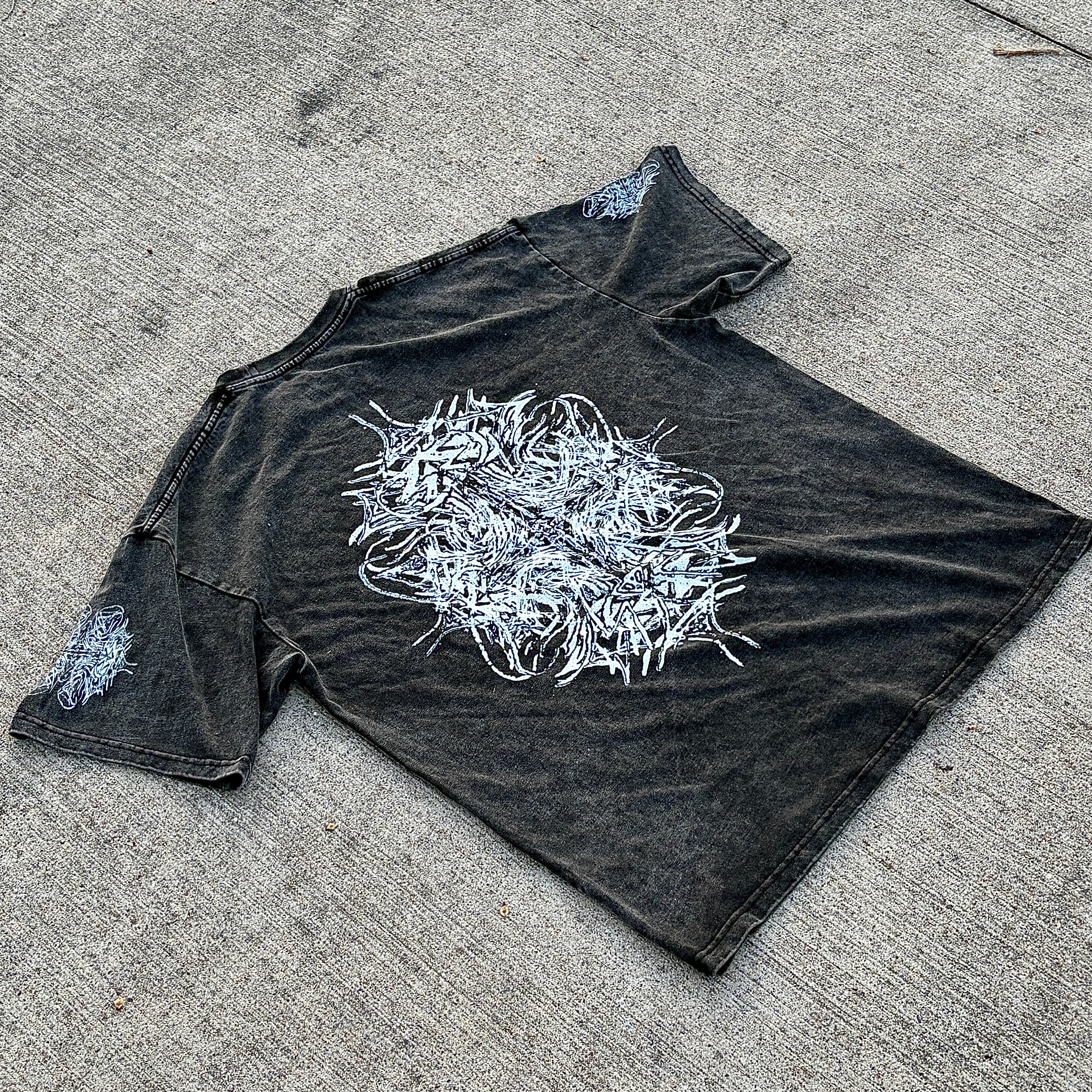 Signature Crossed 
Tee