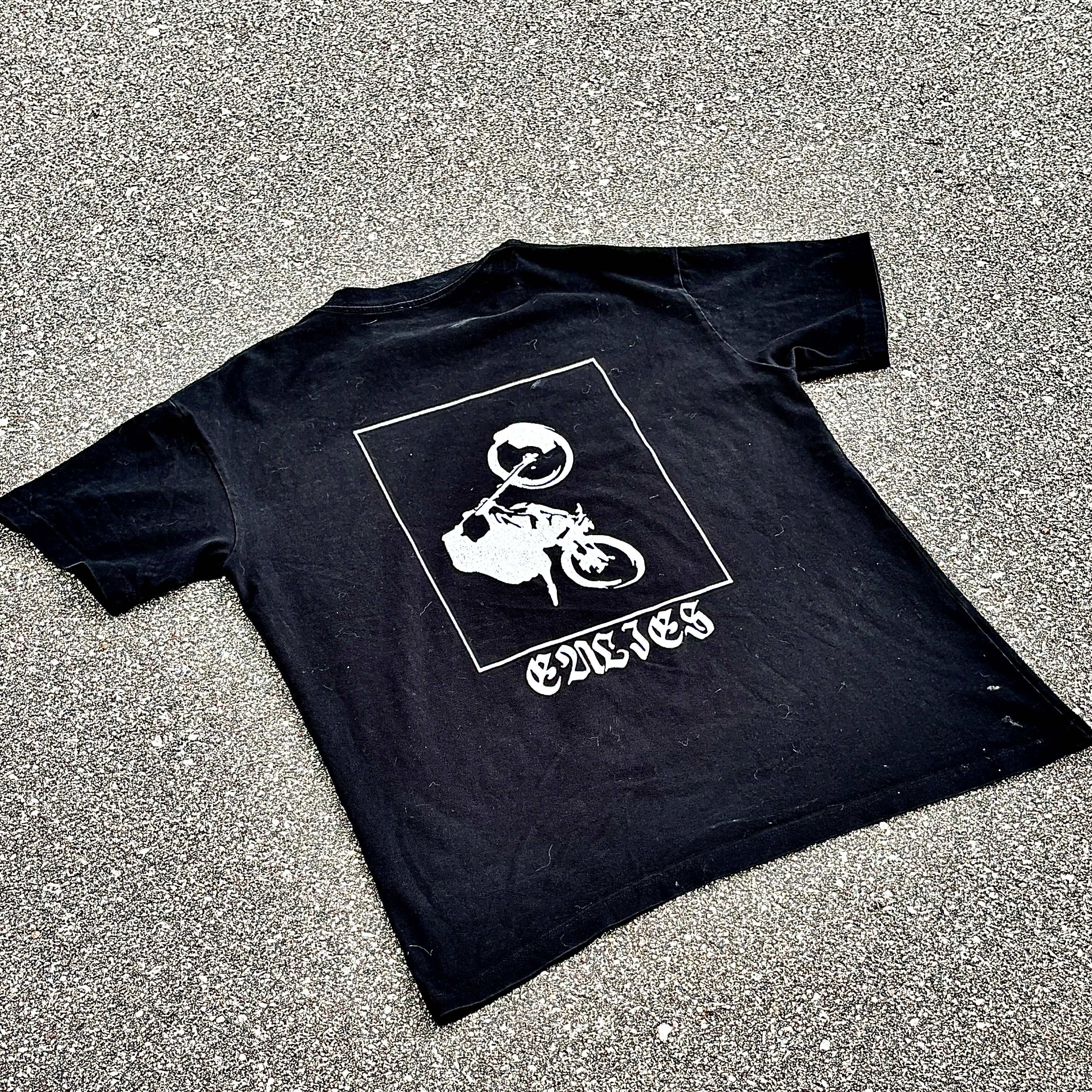 Emoto Styled 12 o'clock Scrape Tee