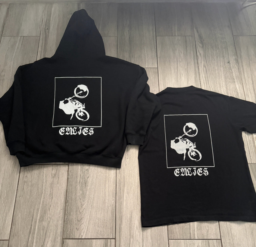 Emoto Styled 12o'clock Scrape Hoodie